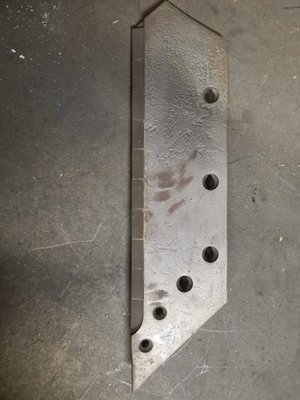 CHARRUE - Soc de charrue - Soc de charrue adaptable Kuhn/huard carbure droite