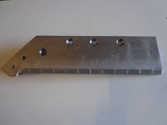 CHARRUE - Soc de charrue - Soc de charrue adaptable 173613 G&B gauche carbure