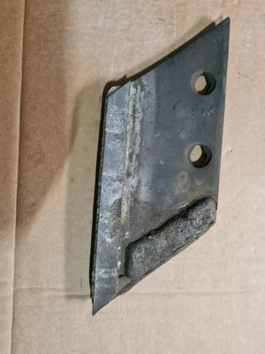 CHARRUE - Soc de rasette - Soc de rasette adaptable Kuhn/Huard 631100 carbure et rechargement droite