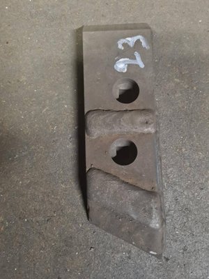 CHARRUE - Pointe de charrue - Pointe adaptable boulonnée rechargée sans carbure droite
