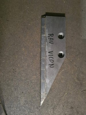 Déchaumeur - Aileron - Ailette adaptable Rau Vicon carbure